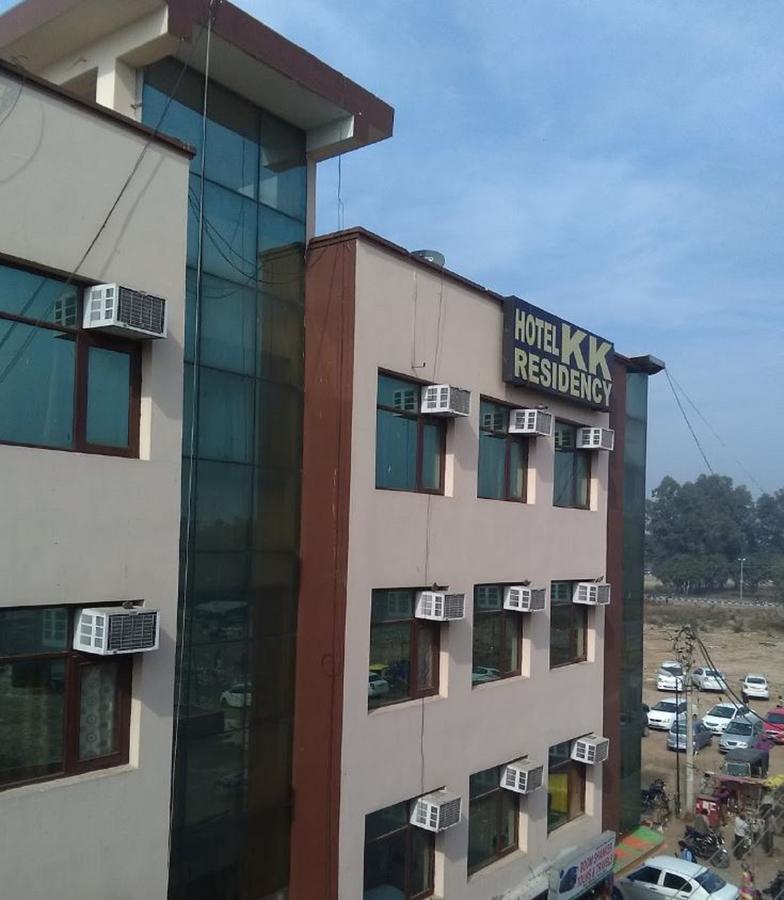 Hotel Kk Residency Chandigarh Exterior photo