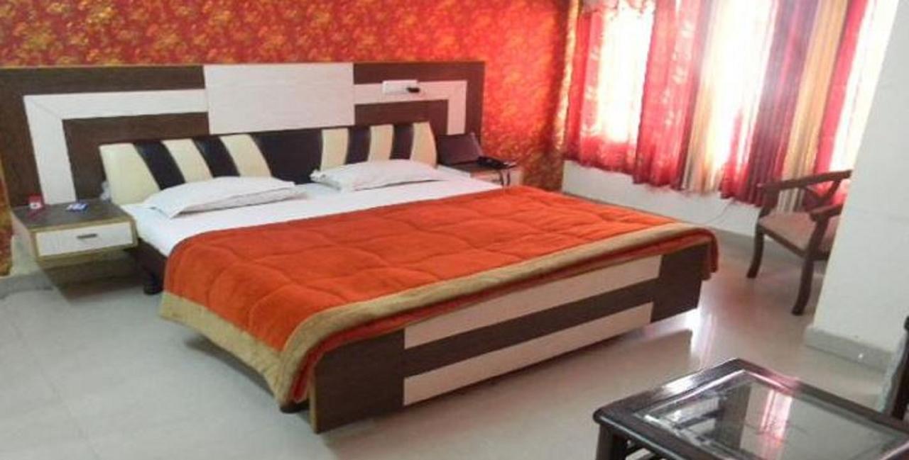 Hotel Kk Residency Chandigarh Exterior photo